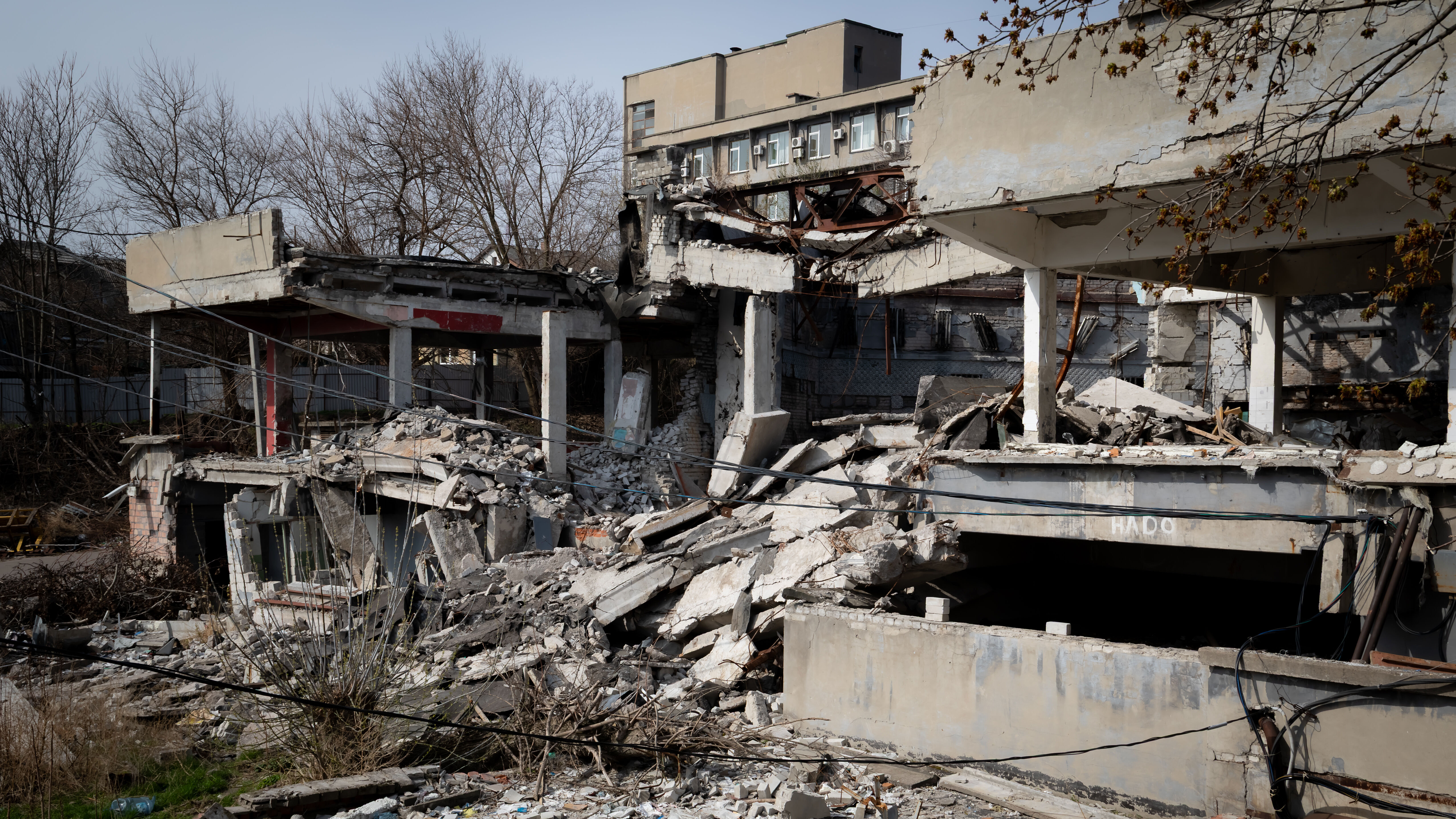 Zerstörung nach Luftangriffen in Dnipro Dezember 2024.