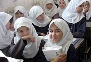 Schülerinnen in Afghanistan