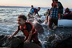 Weinendes Kind, Mittelmeer Ankunft mit Schlauchboot