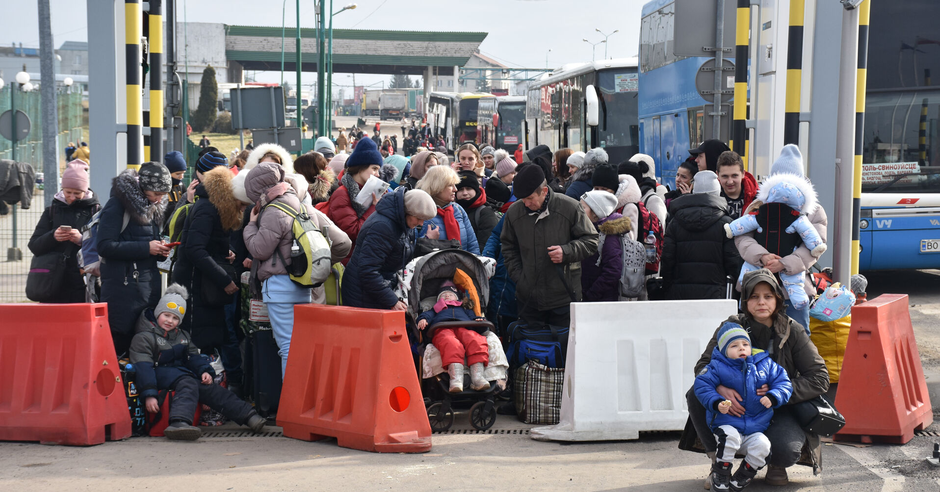 Gruppe von Flüchtlingen aus der Ukraine Ukraine_RF1203899.JPG