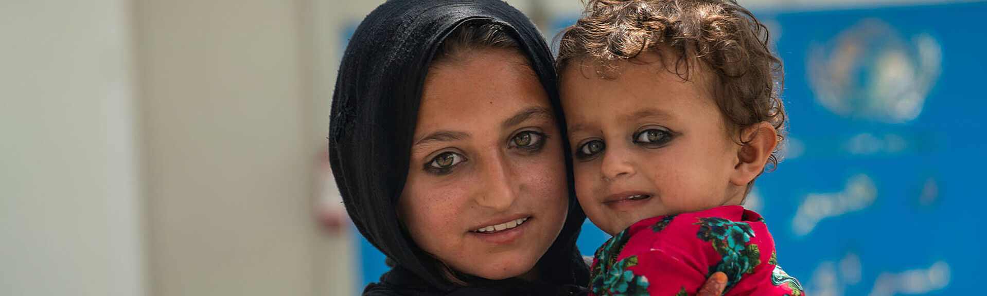 Afghanische Flüchtlingsmädchen