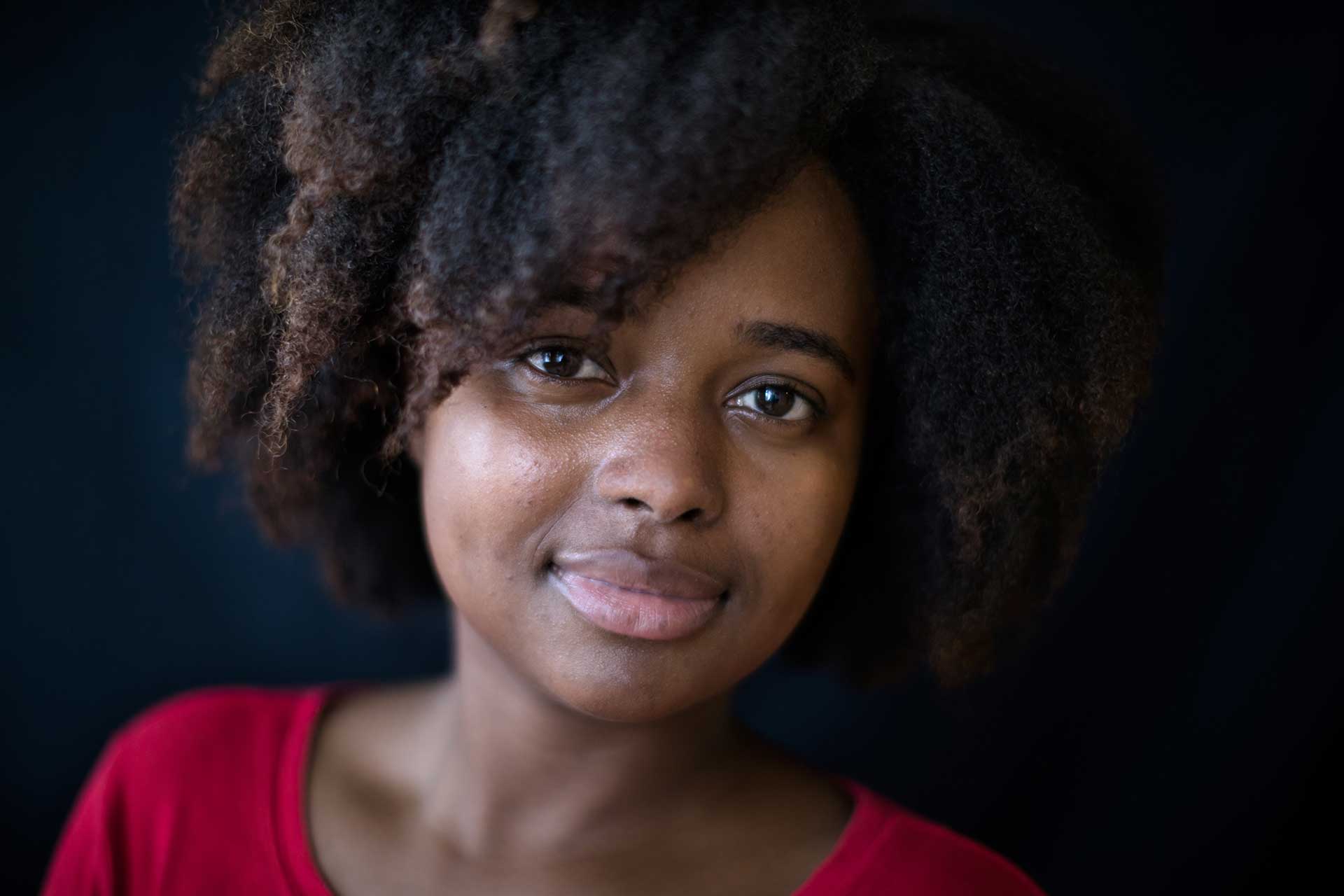 Junge Flüchtlingsfrau