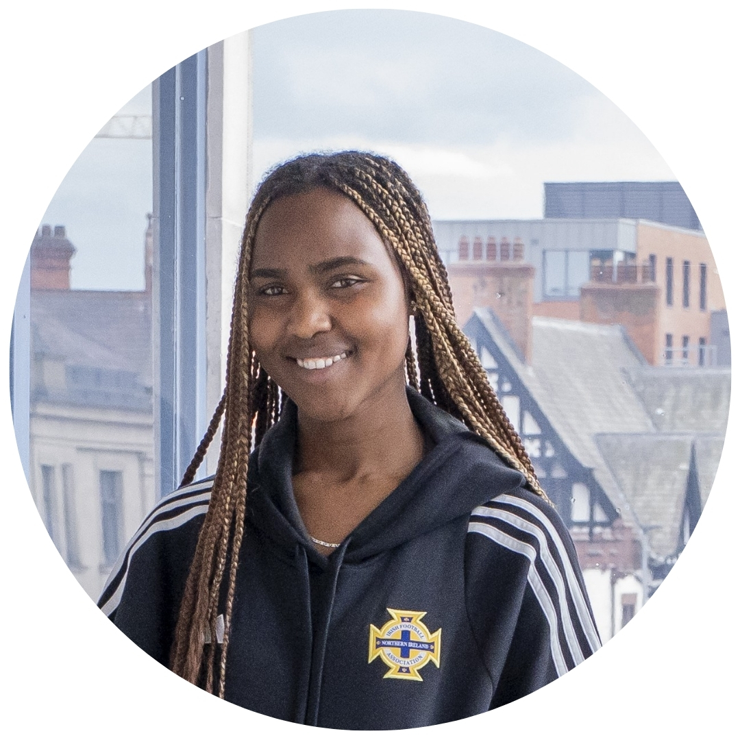Portrait Mary Edonga