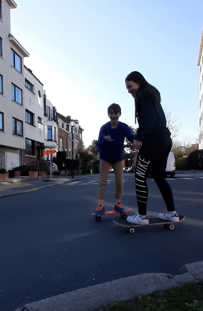 Beim Skateboarden