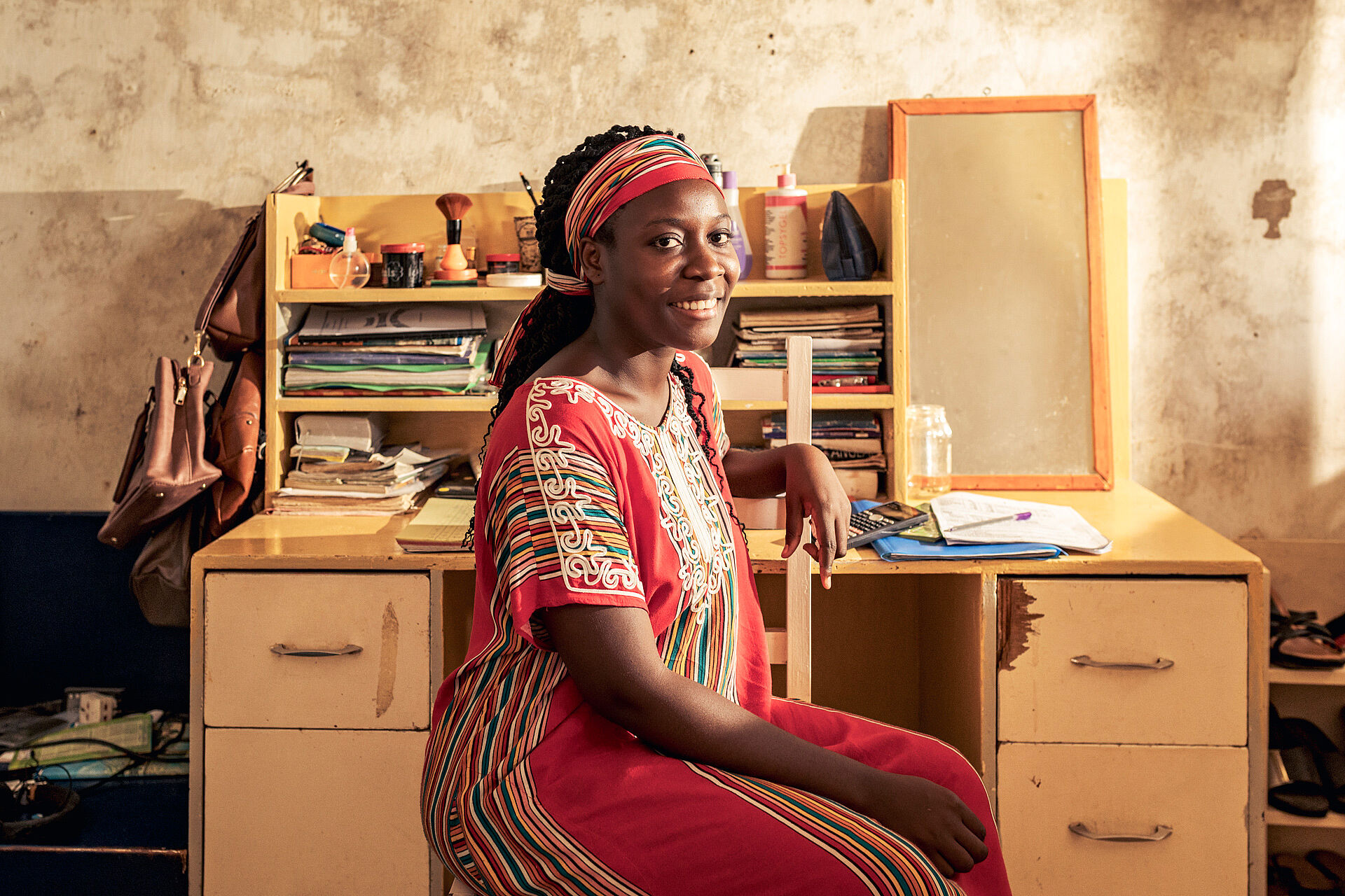 Girl in school csm_DAFI_Faida_RF1193735_b7a6c1c48d.jpg